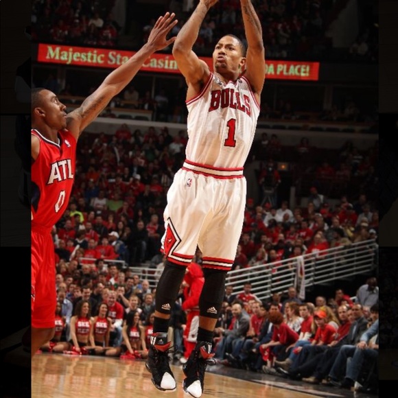 adidas derrick rose knee pads adidas derrick rose knee pads